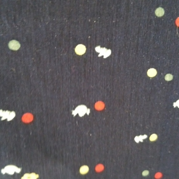 Flutter sleeve Polka Dot Blouse - Picture 7 of 7